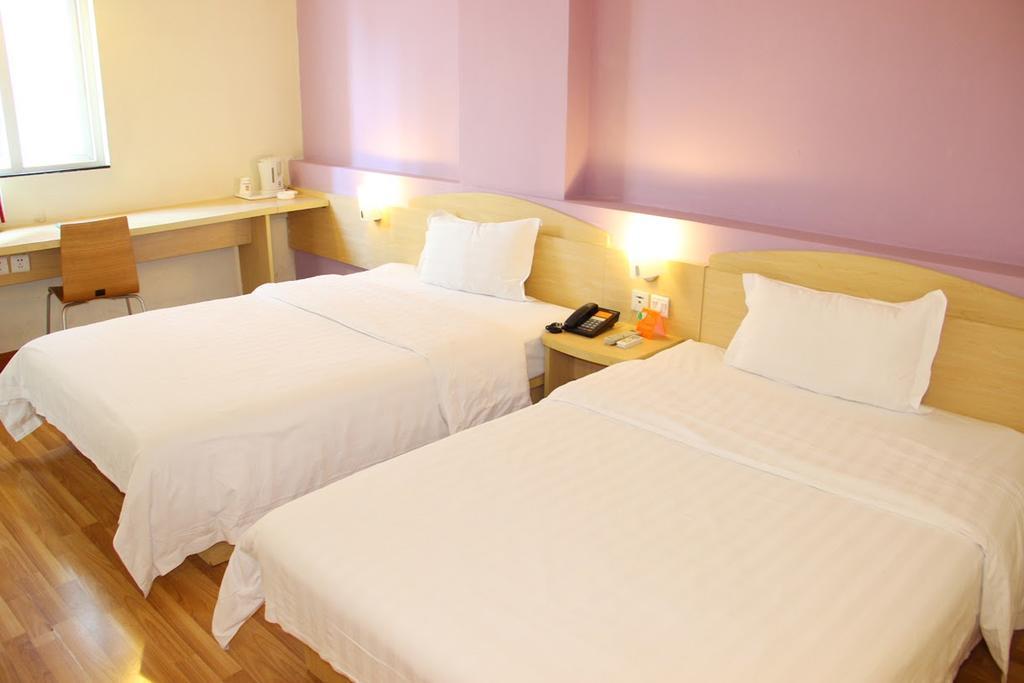 7Days Inn Chongqing Daxigou Renhe Street Eksteriør billede