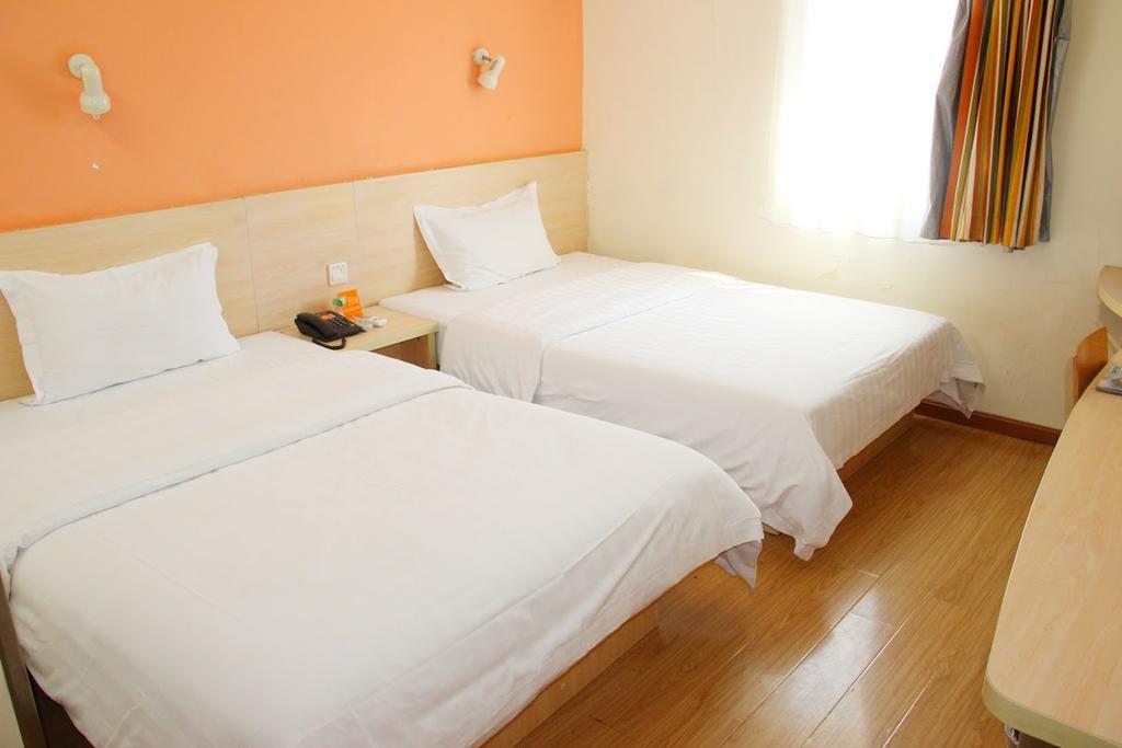 7Days Inn Chongqing Daxigou Renhe Street Eksteriør billede
