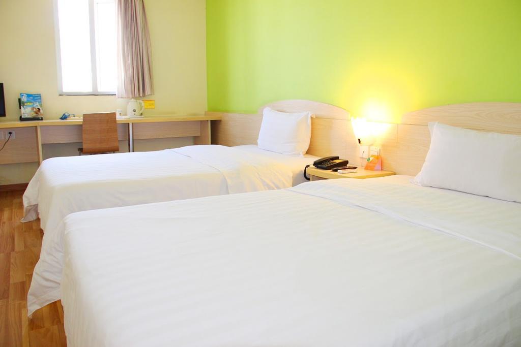 7Days Inn Chongqing Daxigou Renhe Street Eksteriør billede