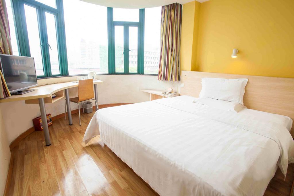 7Days Inn Chongqing Daxigou Renhe Street Eksteriør billede